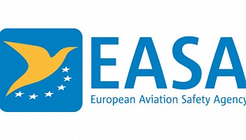 EASA rekomenduje dwie osoby w kokpicie
